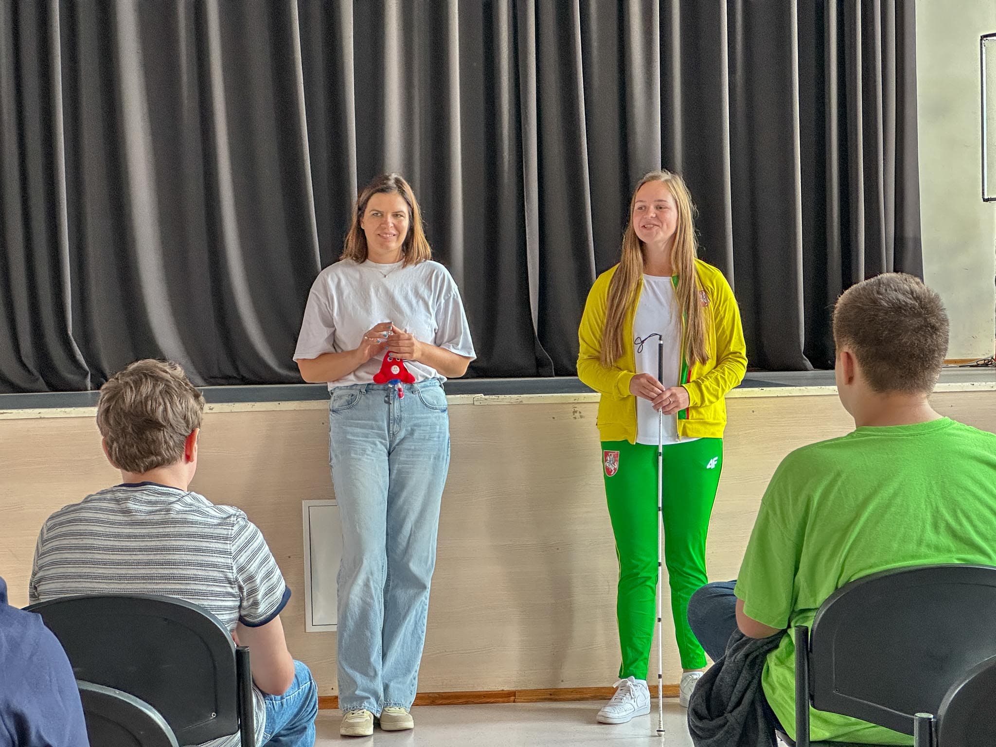 Paralimpietė Oksana Dobrovolskaja Kauno moksleiviams: „Sportas duoda labai daug“