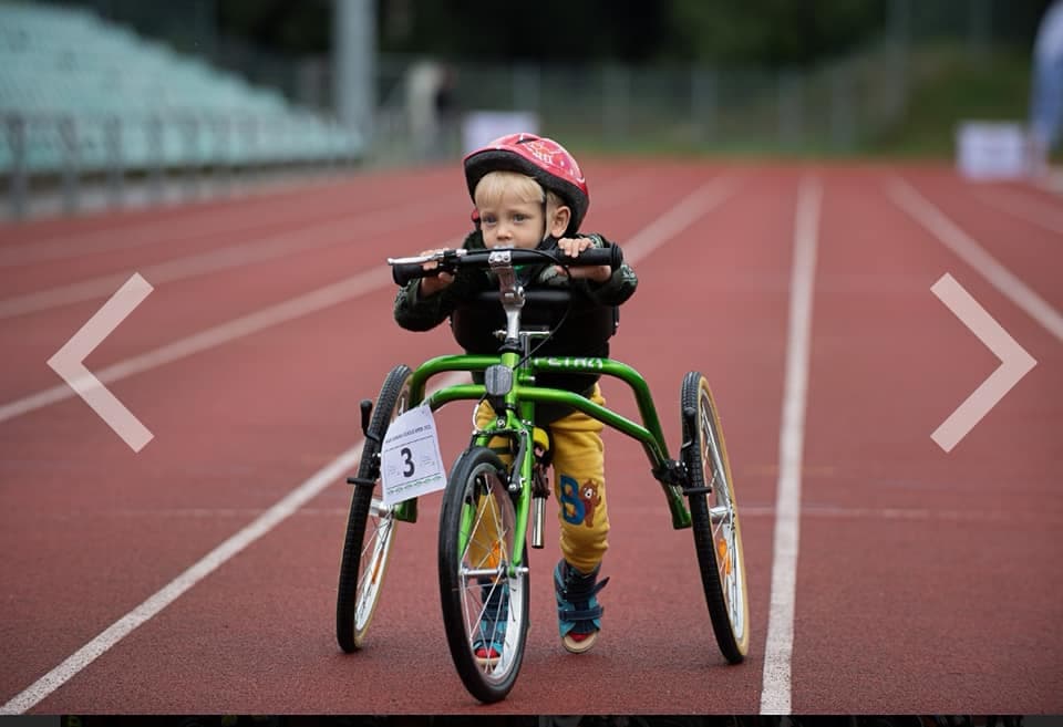 Vaiką su negalia auginanti mama: įtraukus sportas keičia pasaulį