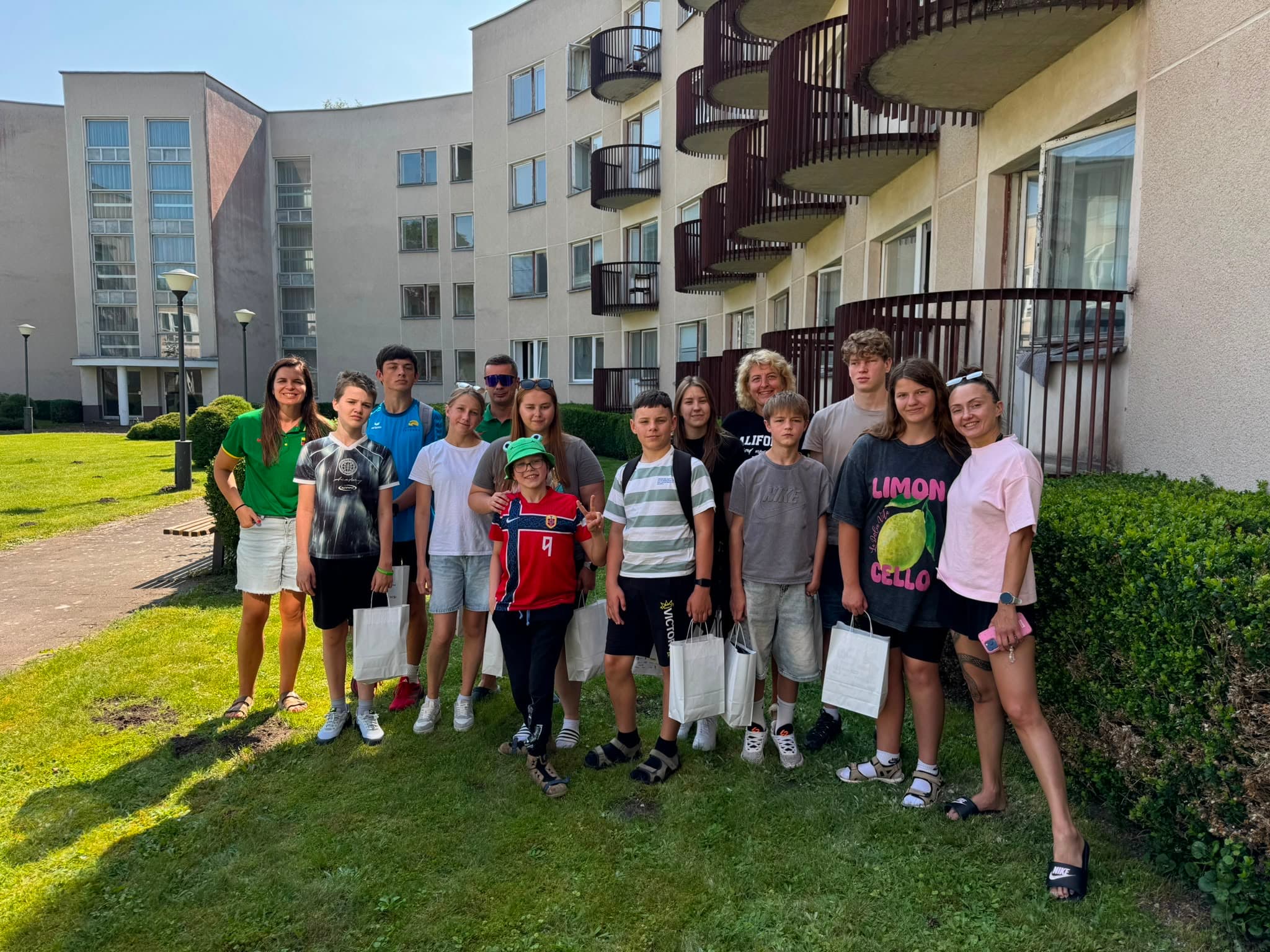 Jaunieji paraatletai savaitę vasaros skyrė stovyklai