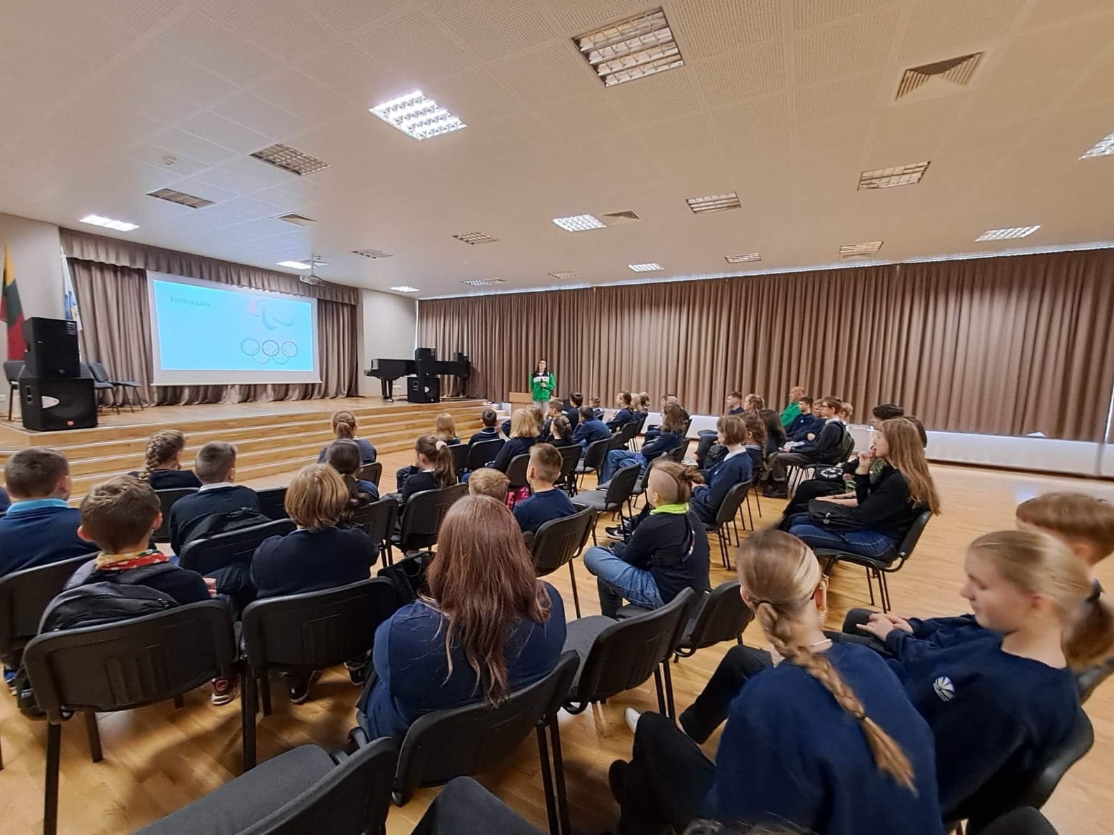 Tauragės „Šaltinio“ progimnazijoje – pažintis su paralimpiniu sportu