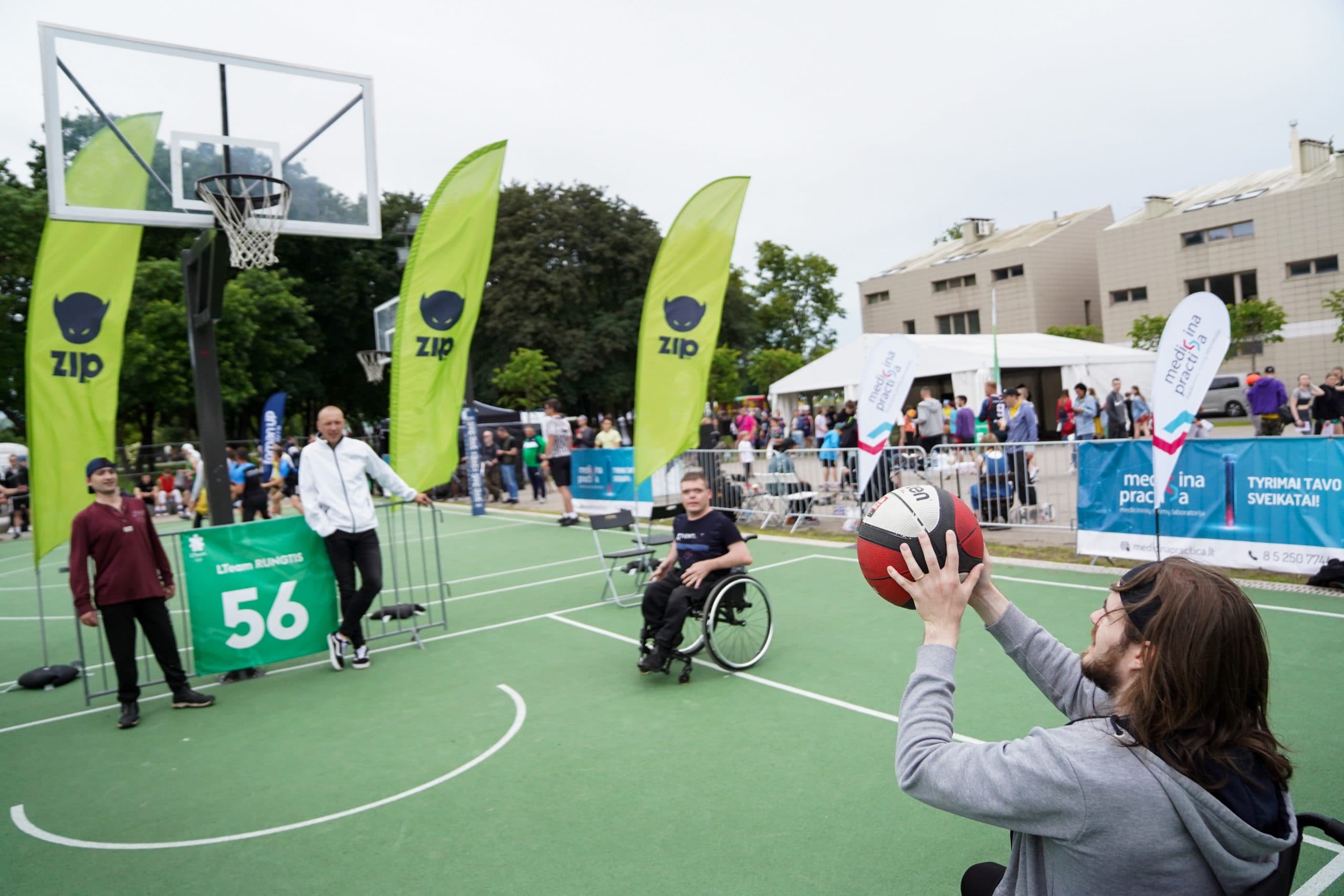 Olimpinėje dienoje – pažintis su paralimpiniu sportu ir jo žvaigždėmis