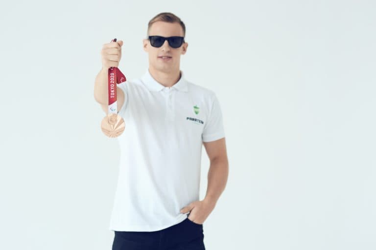 „Negalią keičia supergalia”